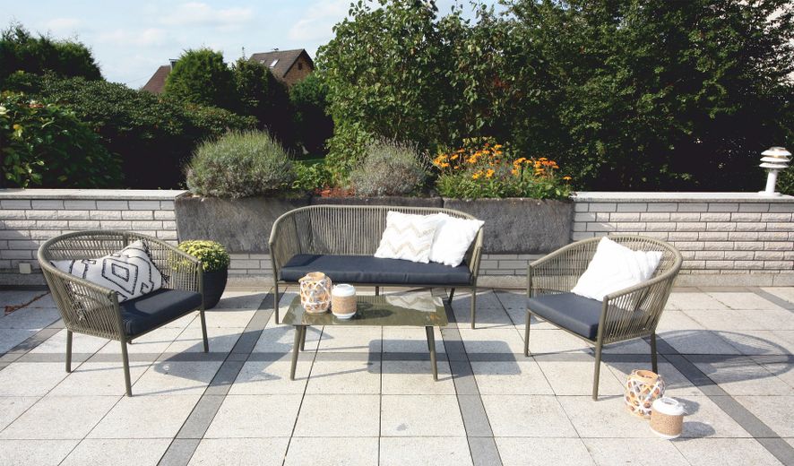 Große Südwest-Terrasse