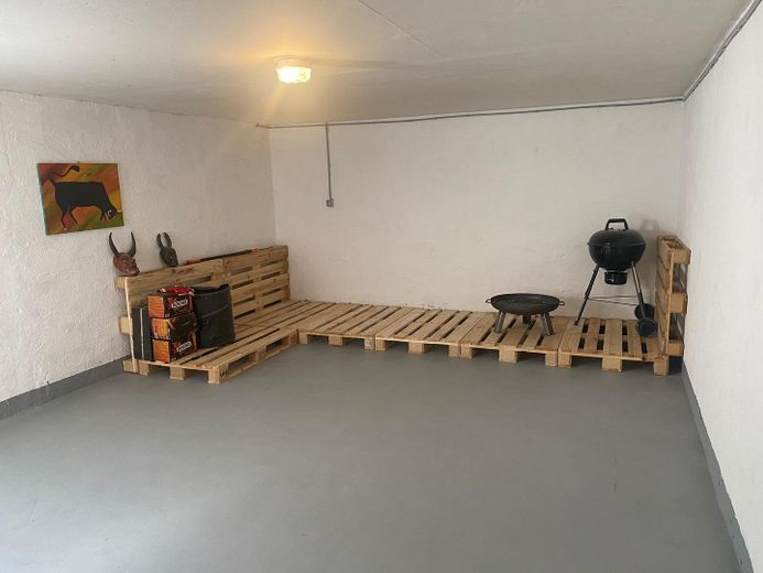 Modernisiertes Einfamilienhaus mit Kamin,Wallbox,bezugsfertig & tollem Wohngefühl – Keller