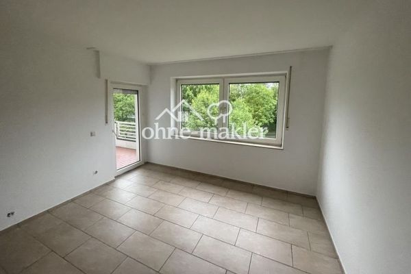 Ampio appartamento di 5 locali con balcone al 2° piano
