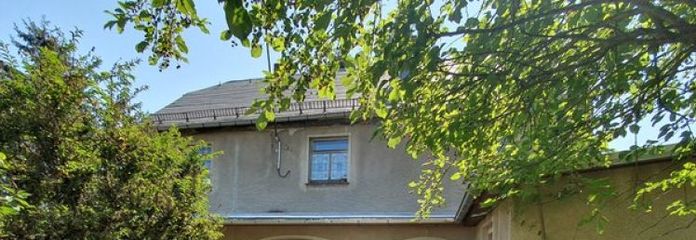 Sie haben Glück! Zauberhaftes Grundstück mit Einfamilienhaus zu verkaufen.
