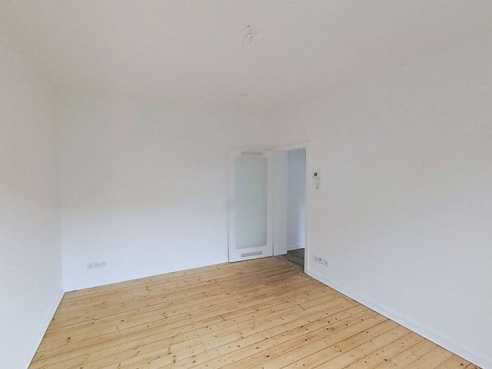 Hübsche 2-Zimmer-Wohnung mit Tageslichtbad in Bielefeld-Mitte – Ansicht II: Schlafzimmer
