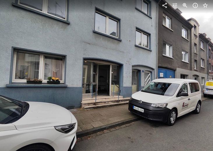 Piccola unità commerciale con ampia vetrina a OB-Osterfeld – circa 25 m² – Strassenansicht