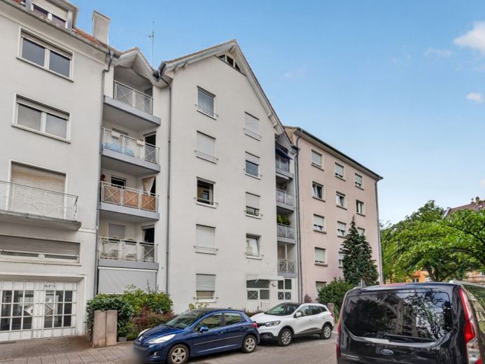 Freedom on two levels – this maisonette is vacant and waiting for its grand debut! – Photo 1