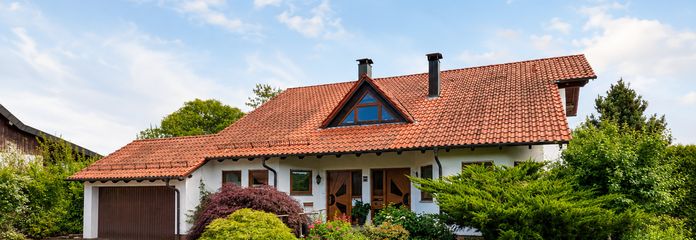 Wohnen und Arbeiten unter einem Dach – Frontansicht