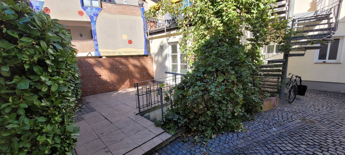 السكن مع إطلالة مباشرة على Hundertwasserhaus – طابع تاريخي في Bad Soden am Taunus – 1.Terasse Blick auf 100WasserH