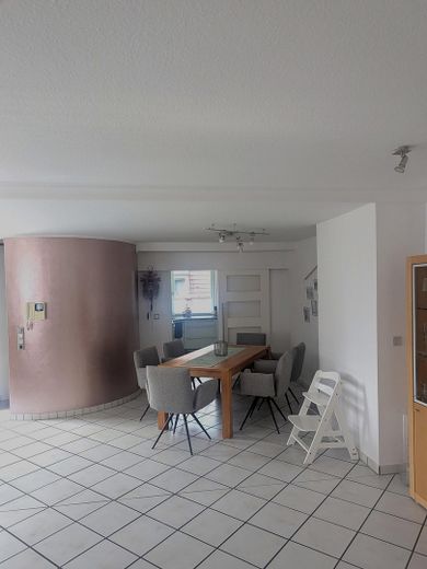 Detached house with approx. 198 m² living/useful area in Bochum-Stiepel, without commission – Essbereich vor der Küche