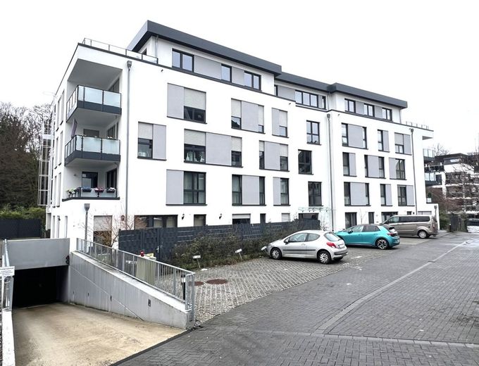 Gevelsberg-Stadtmitte: Kapitalanlage Neuw. Eigentumswohnung, vermietet mit Garten und TG-Stellplatz – Außenansicht
