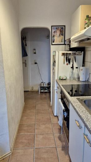 Accogliente appartamento d’epoca di 2 locali con cucina componibile, disponibile dal 1.11.2026 – Foto 8