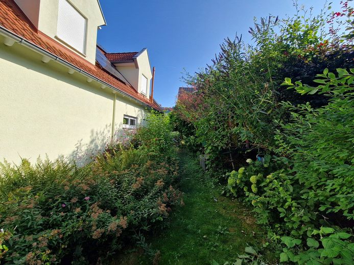 liebevoll gestaltete Einfamilienhaus mit höchstem Wohnkomfort mit Traumgarten in idyllischer Umgebung zu verkaufen – ideal für Familien oder Paare mit Anspruch – Foto 16