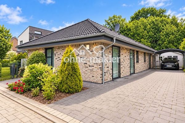 Nowoczesny bungalow KfW-40 – 125 m² powierzchni mieszkalnej, działka 811 m² i duży ogród