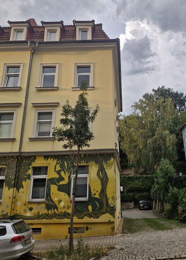 Bezugsfreie 2-Zimmer-Dachgeschosswohnung im Hechtviertel Dresden inkl Parkplatz – Foto 7