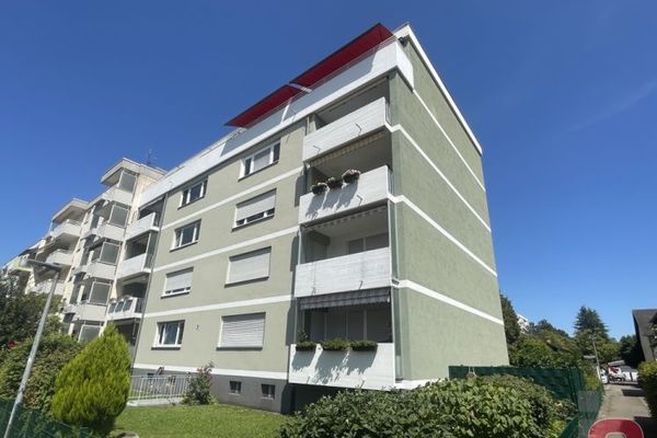 102 m² Wohnkomfort: Helle 3,5-Zimmer-Wohnung mit Aufzug und Garage in Viernheim - Ost