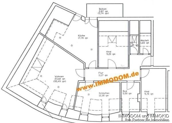 4-Zimmer-Wohnung mit BALKON und Fernblick, traumhaft schön, in Zwickau zu vermieten!!! – Grundriss