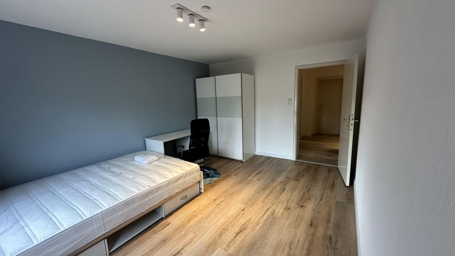 16qm WG-Zimmer Stuttgart, renoviert möbliert - Stuttgart Bad Cannstatt – Foto 6