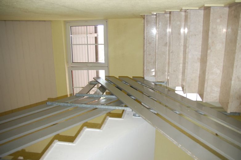 Mehrfamilienhaus ohne Maklergebühren voll vermietet – DSC_1275