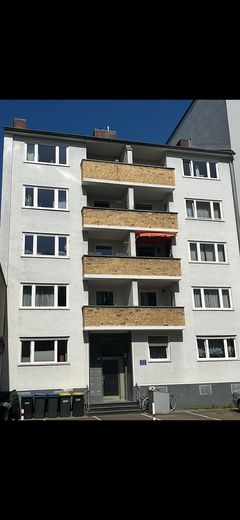 Hinterseite mit Hauseingang