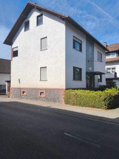 Gedern, granja – Foto 1