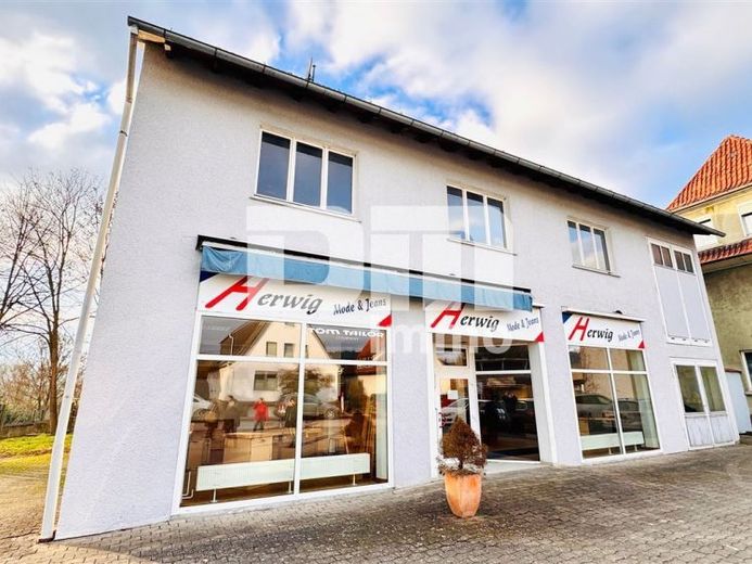 (R)eserviert!Laden-/Büro-/Lagerkomplex 
mit 300 m² Nutzfläche und Parkflächen – Foto 1