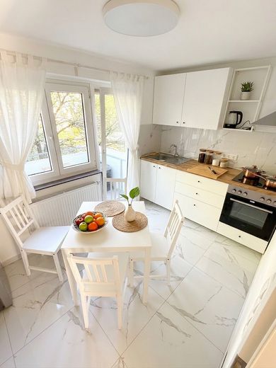 3 Zimmer Wohnung als WG zu vermieten – Küche