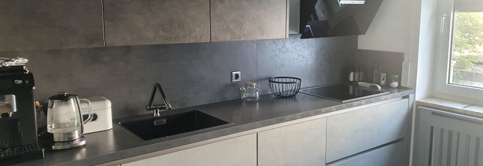 Moderne 4 Zimmer Wohnung mit neuer Einbauküche und Garage