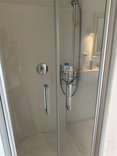Dusche