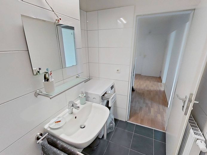 Helles WG-Zimmer in 3er-WG in Münster-Kinderhaus – Ansicht II: Bad