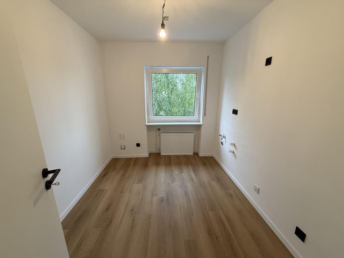 Hochwertig kernsanierte 3-Zimmer-Wohnung mit Loggia und Stellplatz in Nürnberg-Zabo – Küche