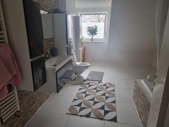 Badezimmer Wohn. 1