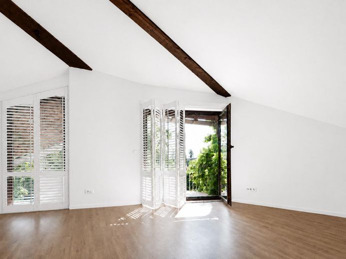 Exklusives Wohnen in Haushälfte mit Weitblick. Leben und Arbeiten auf höchstem Niveau. – Obergeschoss 2