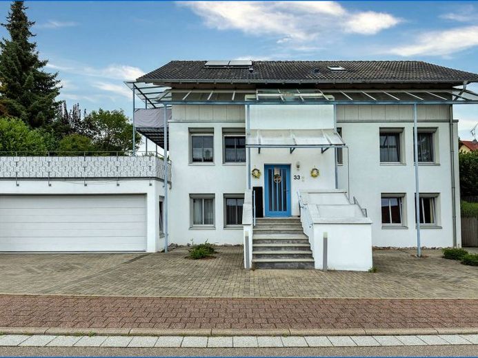 Sehr schönes, großzügiges Einfamilienhaus in Top-Wohnlage in Stockach - Nellenburg frei nach Abspr. – Foto 1