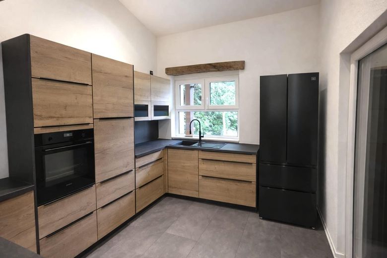 Forsthaus / Chalet in Alleinlage * Kernsaniert * – Foto 6