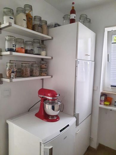 Zeer mooie, lichte en goed onderhouden 1-kamerwoning met inbouwkeuken (vaatwasser) in Stuttgart – Foto 7