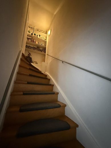 ***Curata casa bifamiliare ai margini del centro abitato di Illerberg*** – Treppenaufgang DG