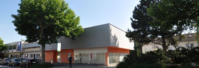 COMPLEXE COMMERCIAL à MONHEIM
- EXCELLENTE DESSERTE 
vers DÜSSELDORF & COLOGNE !
