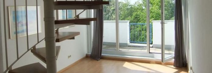 INVERSIÓN DE CAPITAL - PARAÍSO RESIDENCIAL - con balcón y plaza de aparcamiento, tiendas y autobús a la vuelta de la esquina ...