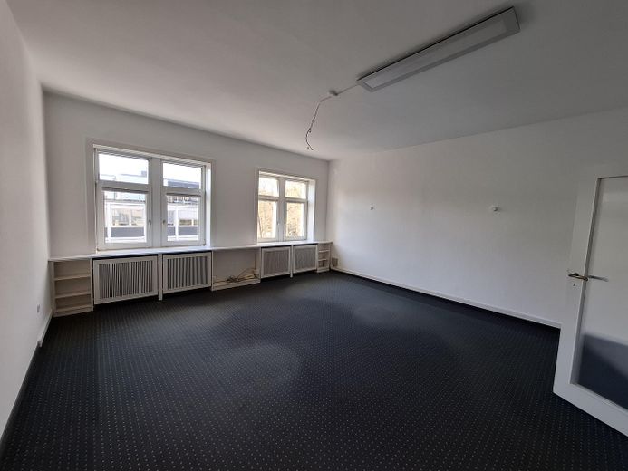 Exklusive Bürofläche in repräsentativer Stadtvilla zur Miete – Direkt an der Eilenriede in Hannover – Foto 15