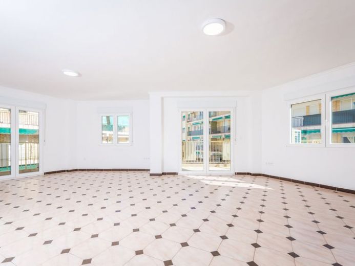 Hochwertiges 3-Schlafzimmer-Appartement in bester Lage im Hafen – Foto 1