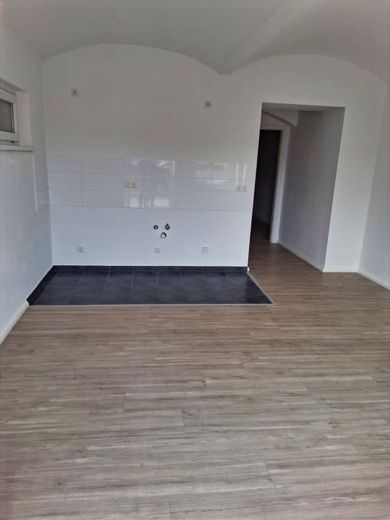 Wohnen im grünen schöne 2-R-Wohnung in MD-Altstadt EG. ca.45m2 zu vermieten . – Offene Küche