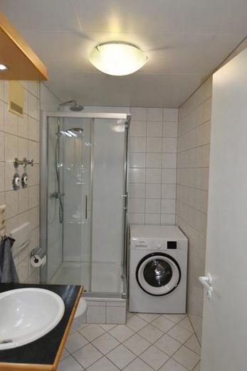 Bad unten Bild 1