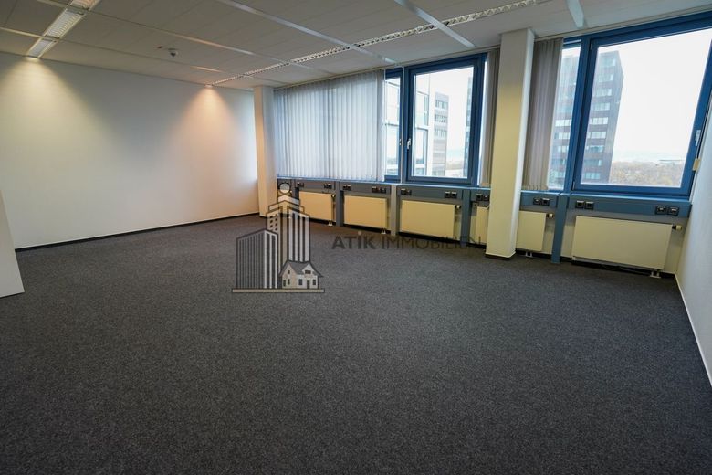 ATIK: Repräsentative Büroflächen im YPSILON OFFICE in verkehrsgünstiger Lage – Bürofläche