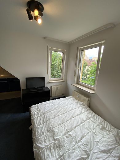 Möbliertes & helles Apartment direkt am Hauptbahnhof (HBF) – Foto 9