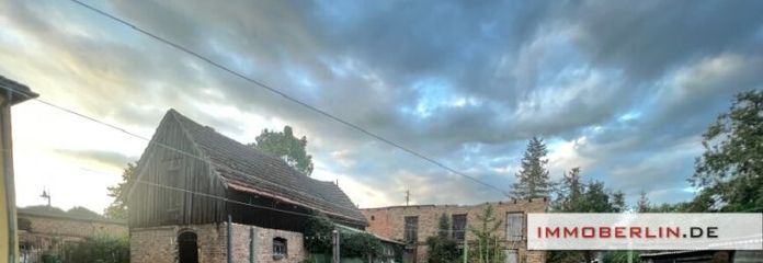 IMMOBERLIN.DE - Sehr attraktives Mehrfamilienhaus in ländlicher Lage