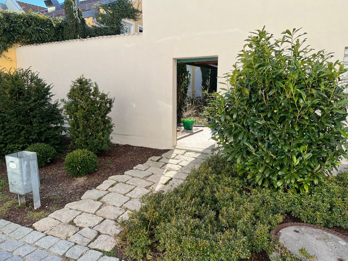 Zugang vom Kirchplatz