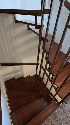 Reihenendhaus in beliebter Lage von Pforzheim Sonnenhof – Treppe