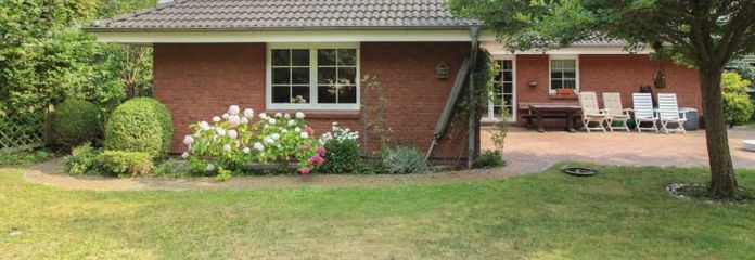 Winkelbungalow 1.6 km von Marina Wendtorf entfernt