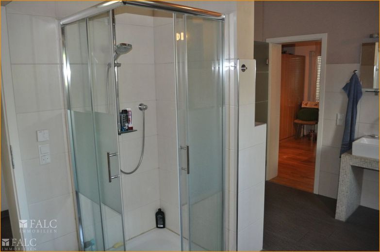 Dusche