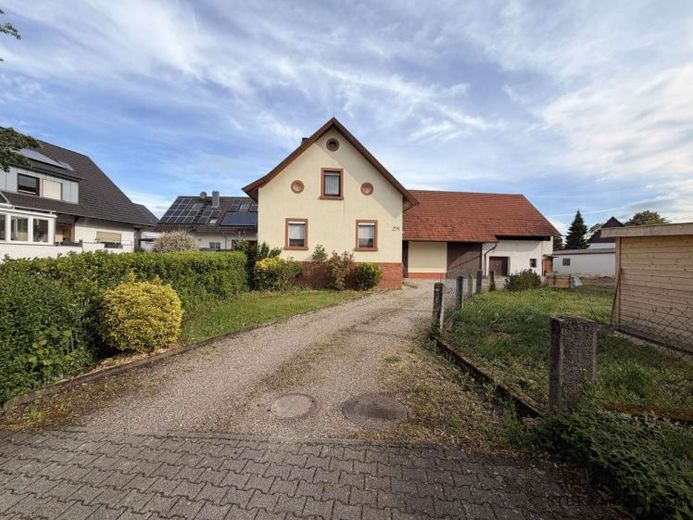 Attraktives Baugrundstück mit Entwicklungspotenzial in Bühl-Moos – Foto 1