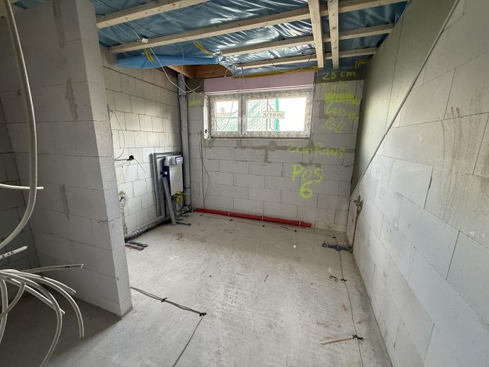 السكن الأول: منزل شبه منفصل حديث في توماسبرغ – 4 غرف، 118 م² – Aktueller Baustand Sept. 2026