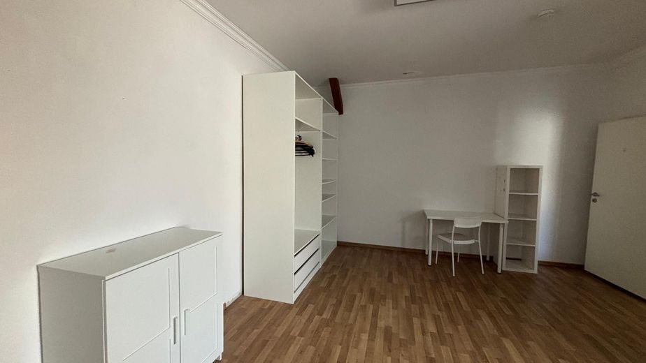 5 Zimmerwohnung (Loft) im modern ausgebauten Dach in Bestlage mit 150m² und 2 Bädern – Foto 4