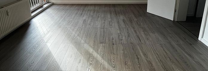 Großes Zimmer 1/2